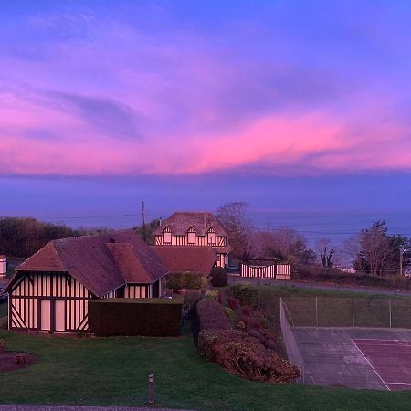 Appart Lumineux Avec Vue Sur Mer A 180 Degres Daire Trouville-sur-Mer Dış mekan fotoğraf